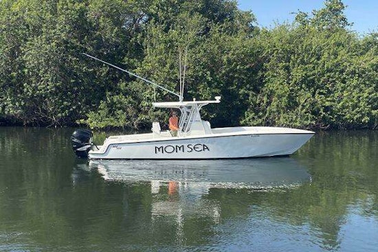 SeaVee 34 OB Yacht For Sale