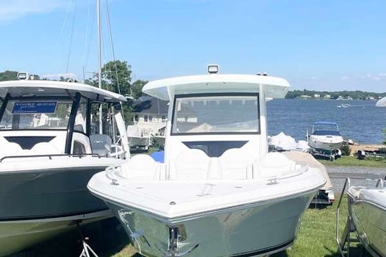 Stamas AVENTURA 33T Yacht For Sale