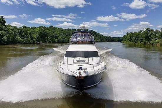 Sea Ray 420 Sedan Bridge Yacht For Sale