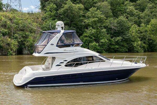 Sea Ray 420 Sedan Bridge Yacht For Sale
