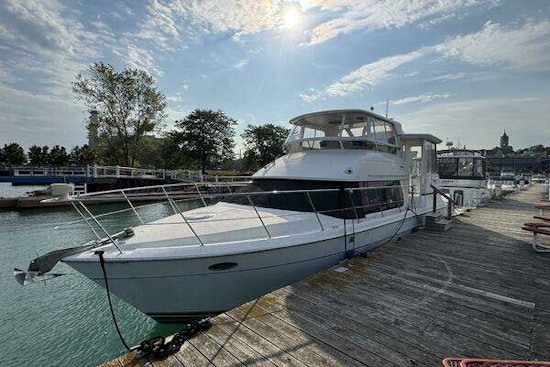 Carver  Yacht For Sale