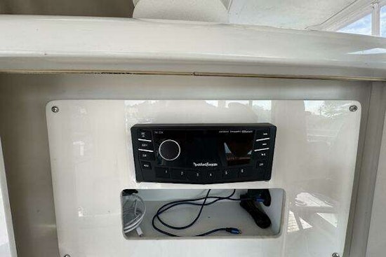 Carver  Yacht For Sale