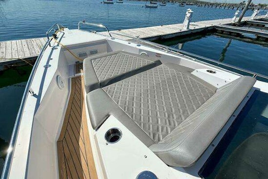 Axopar 37 Cabin Yacht For Sale