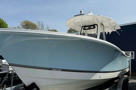Regulator 31 Yacht For Sale