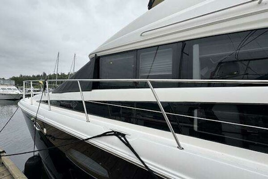 Meridian 441 Sedan Yacht For Sale