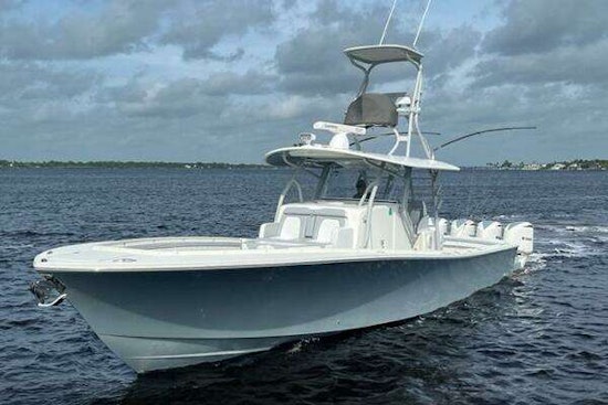 Regulator 41 Yacht For Sale