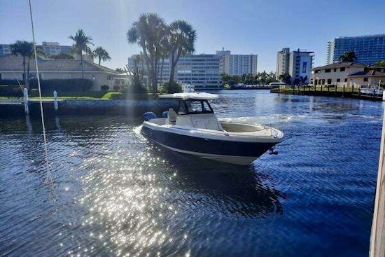 Chris-Craft  Yacht For Sale