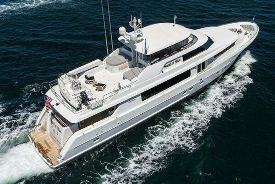 Westport 112 Yacht For Sale