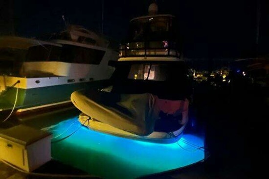 Sea Ray 500 Sedan Bridge Yacht For Sale