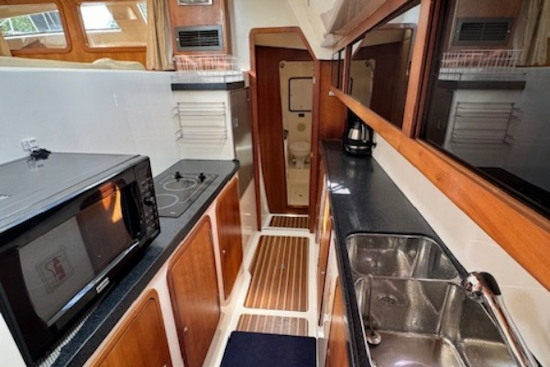 Cruiser Cats Havana 38 Yacht For Sale