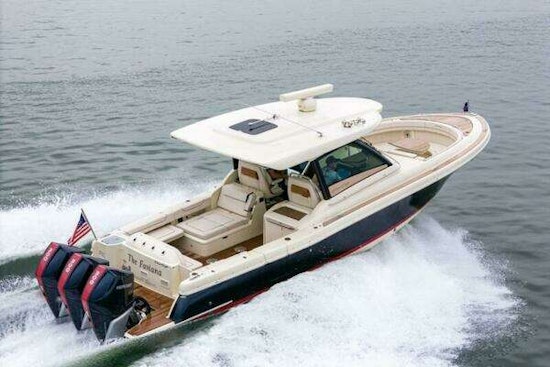 Chris-Craft Calypso 35 Yacht For Sale