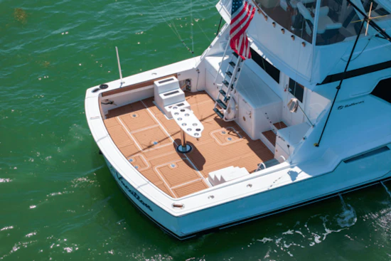 Hatteras 54 CONVERTIBLE Yacht For Sale
