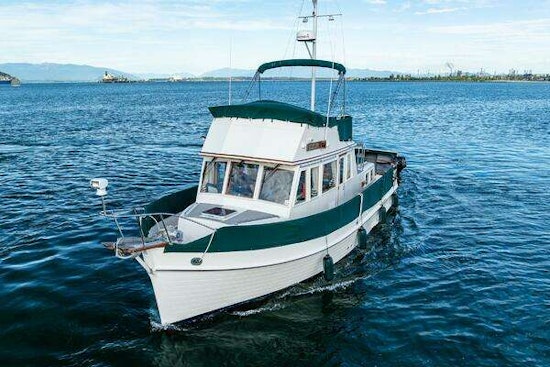 Grand Banks 36 CLassic Yacht For Sale