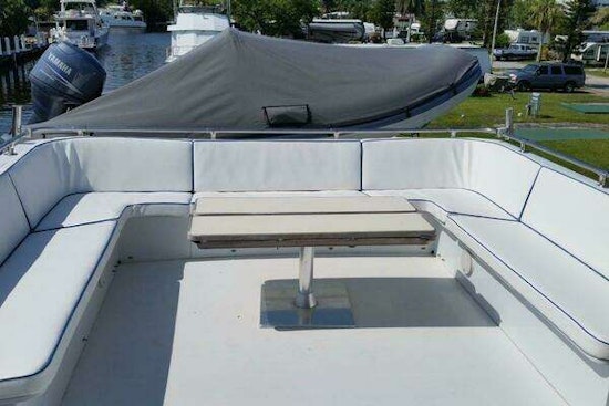 Hatteras 70 Cockpit Motor Yacht Yacht For Sale