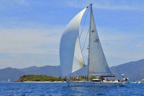 Oyster 655 Yacht For Sale