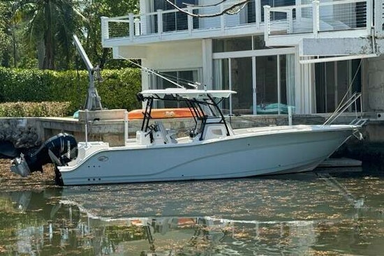 Sea Fox 328 Commander Yacht For Sale
