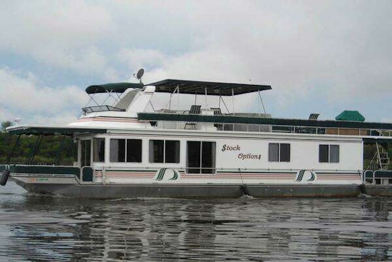 Stardust Cruisers 6816 Yacht For Sale