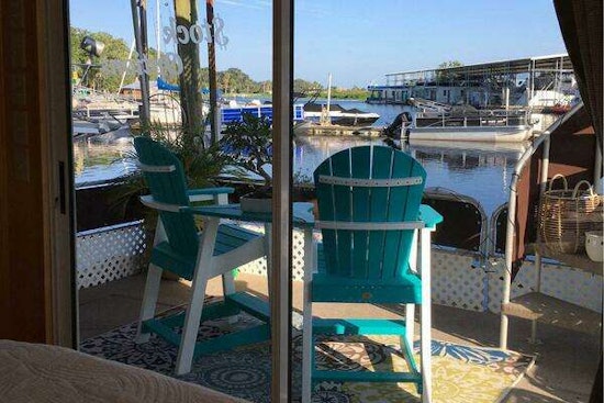 Stardust Cruisers 6816 Yacht For Sale