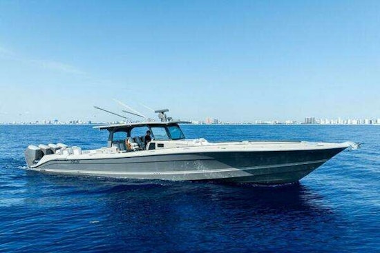 HCB 53 Suenos Yacht For Sale