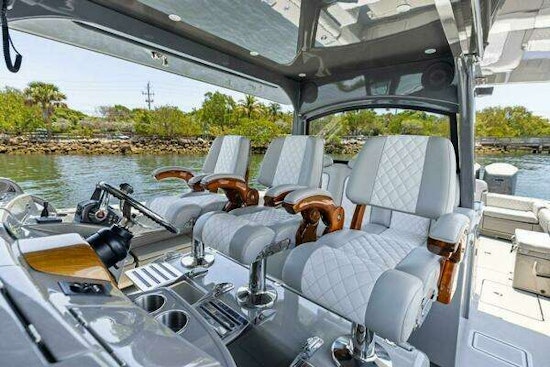 HCB 53 Suenos Yacht For Sale