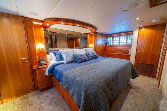 Queenship 98 Custom Yachtfish Yacht For Sale