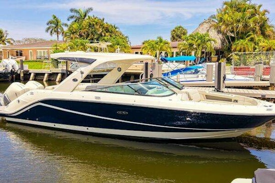 Sea Ray SLX 310 OB Yacht For Sale