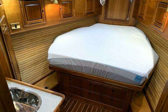 Saga 43 Yacht For Sale