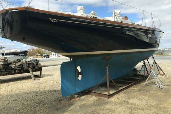 Hinckley Bermuda 40 Yawl Yacht For Sale