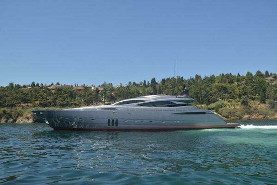 Pershing 115 Yacht For Sale