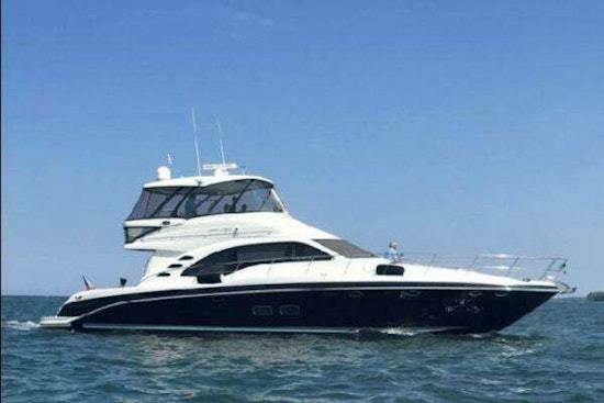 Sea Ray 550 Sedan Bridge Yacht For Sale