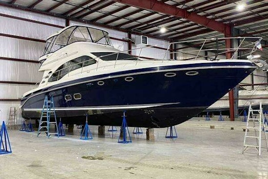 Sea Ray 550 Sedan Bridge Yacht For Sale