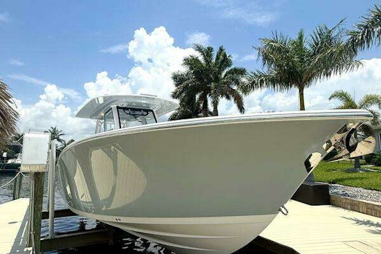 Sportsman 322 Open Yacht For Sale