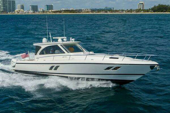 Intrepid 475 Sport yacht wheel house Yacht For Sale