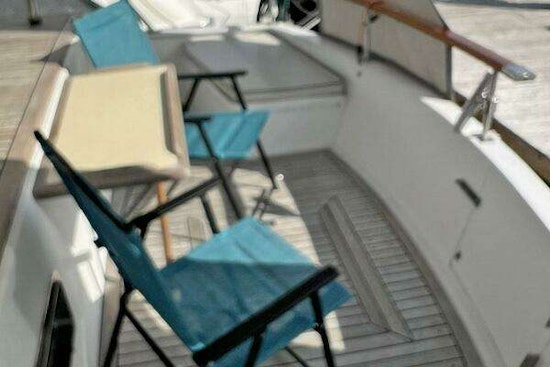DeFever Tri-Cabin Yacht For Sale