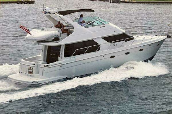 Carver  Yacht For Sale