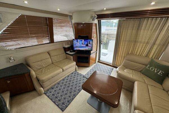 Carver  Yacht For Sale