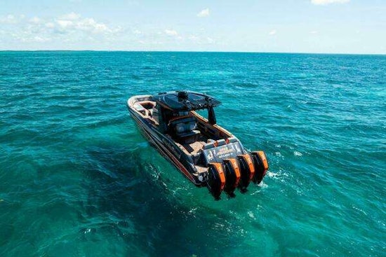 Deep Impact 399 Sport Yacht For Sale