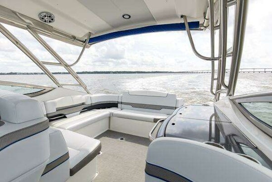 Formula 370 Super Sport Yacht For Sale