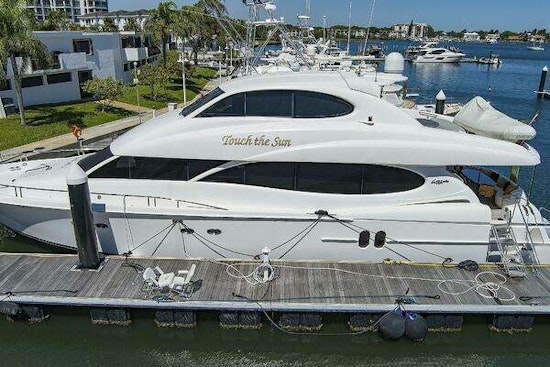 Lazzara Yachts  Yacht For Sale