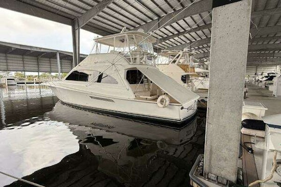 Ocean Yachts 57 Super Sport Yacht For Sale