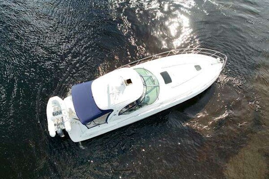 Sea Ray Sundancer 44DA Yacht For Sale