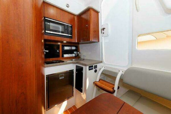 Regulator 41 Center Console Yacht For Sale