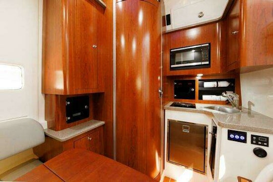 Regulator 41 Center Console Yacht For Sale