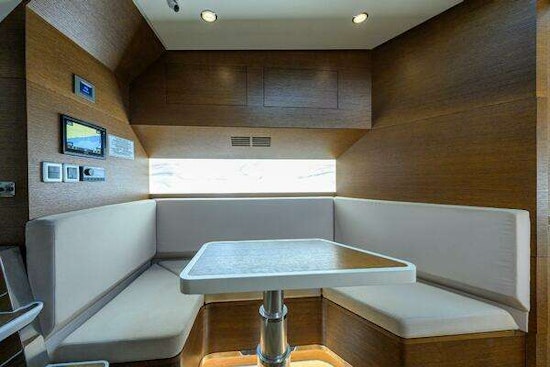 Scout 530 LXF Yacht For Sale