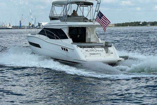 Carver C36 Command Bridge Yacht For Sale