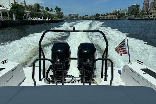 Axopar 37XC Yacht For Sale
