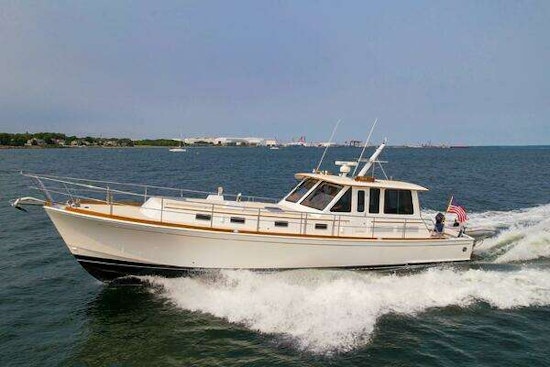 Grand Banks 49 Eastbay SX Yacht For Sale