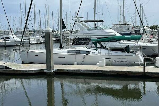 Beneteau Oceanis Yacht For Sale