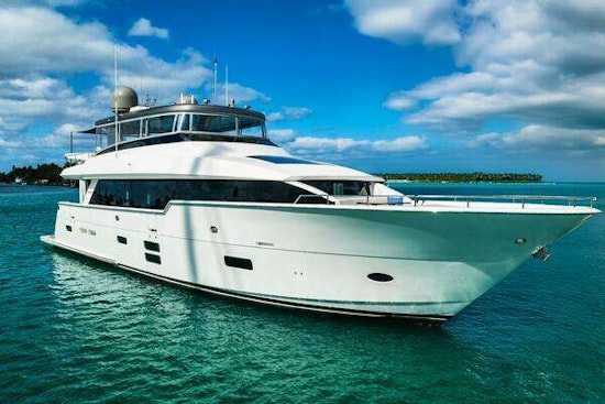 Hatteras Hatteras M90 Yacht For Sale