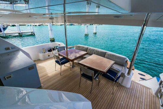 Hatteras Hatteras M90 Yacht For Sale